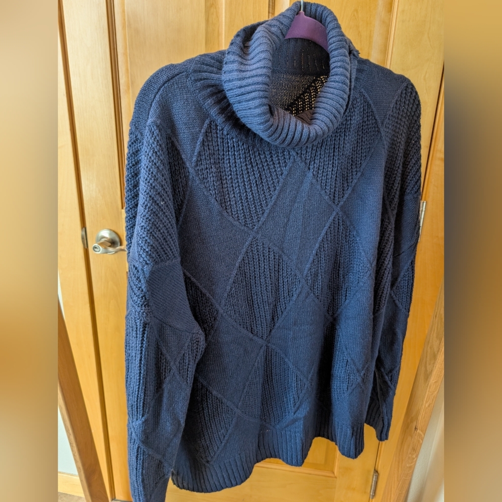 Elegant Navy Turtleneck Sweater